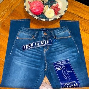 NWT⭐️BANDOLINO Seamless SKINNY JEANS👖”Smooth Operator CROP” with STRETCH Size 4